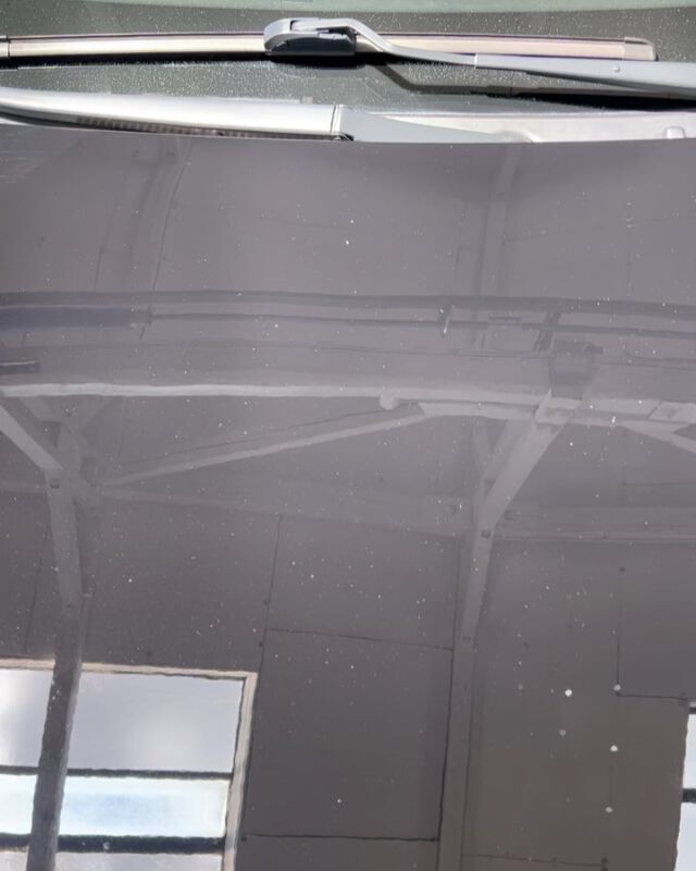 Um an das bestmögliche Ergebnis zu kommen und den Lack wieder in einen nahezu makellosen Zustand zu bringen, arbeiten wir uns Schritt für Schritt vor, um so jeden Bereich eines Bauteils mit entsprechender Präzision bearbeiten zu können.

#fahrzeugaufbereitung #bmw #mercedes #carporn #audi #porsche #auto #polish #stuttgart #detailing #carwash #autodetailing #detailersofinstagram #carcare #cardetailing #ceramiccoating #keramik #detailingworld #coating #leidenschaft #kochchemie