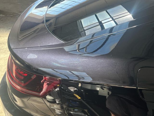 Professionelle Lackaufbereitung an VW Arteon

#servfaces #folierung #polieren #fahrzeugpflege #politur #autoliebe #felgen #aufbereitung #autoaufbereitung #fahrzeugaufbereitung